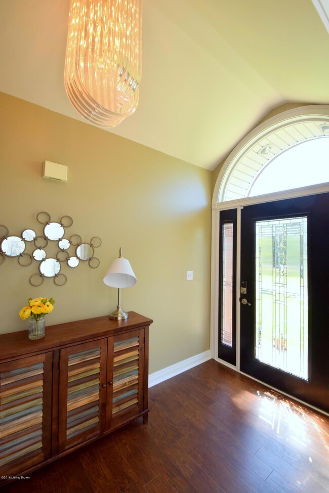 722 Wilkerson Dr, Mount Washington, KY 40047 - photo 3