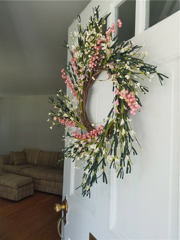 79 Keith Ave, Cranston, RI 02910 - photo 3