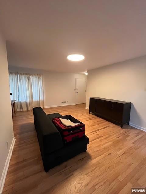 186 Cleenput Terrace, Paramus, NJ 07652 - photo 6