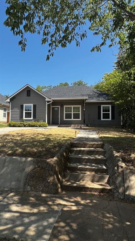 419 W Johnson St, Denison, TX 75020 - photo 3