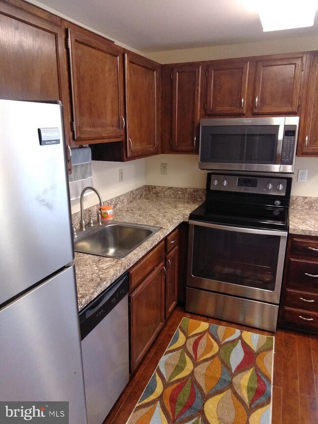 108 Forests Edge Place, Laurel, MD 20724 - photo 3