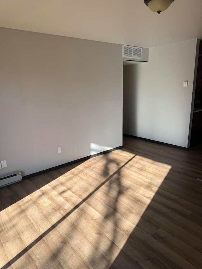 N115W17103 Armada Dr unit 7, Germantown, WI 53022 - photo 3