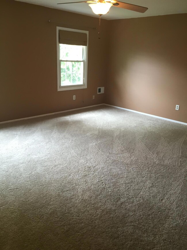 599 Simbury St unit C2, Columbus, OH 43228 - photo 7