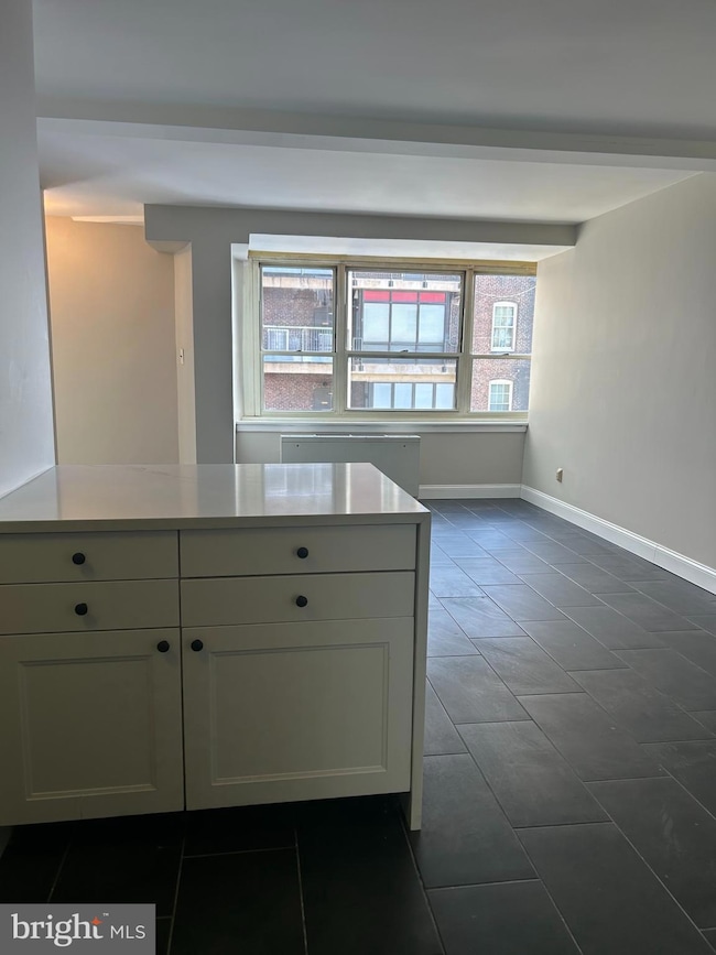 1810 18 Rittenhouse Square unit 1609, Philadelphia, PA 19103 - photo 4