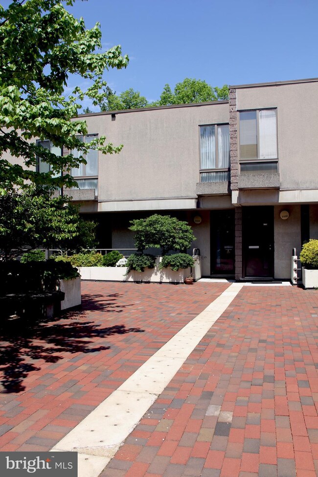 2204 Clove Terrace, Baltimore, MD 21209 - photo 2