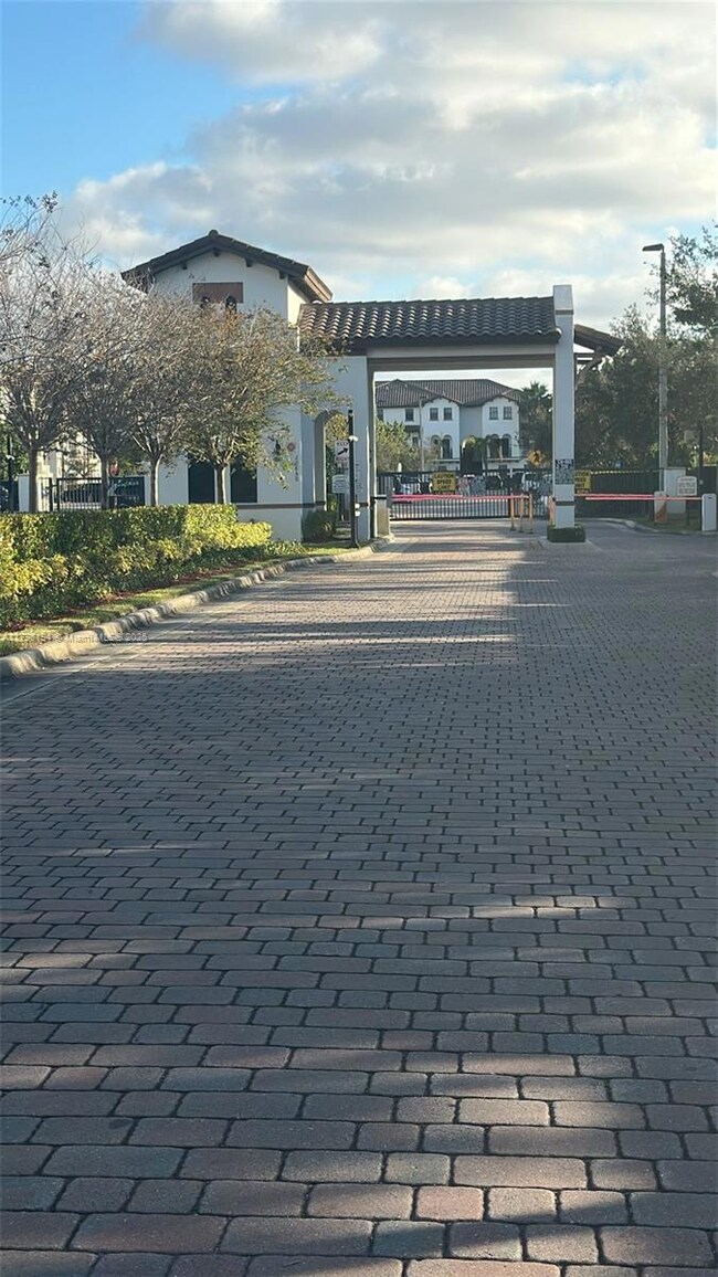 Guarded Gate
