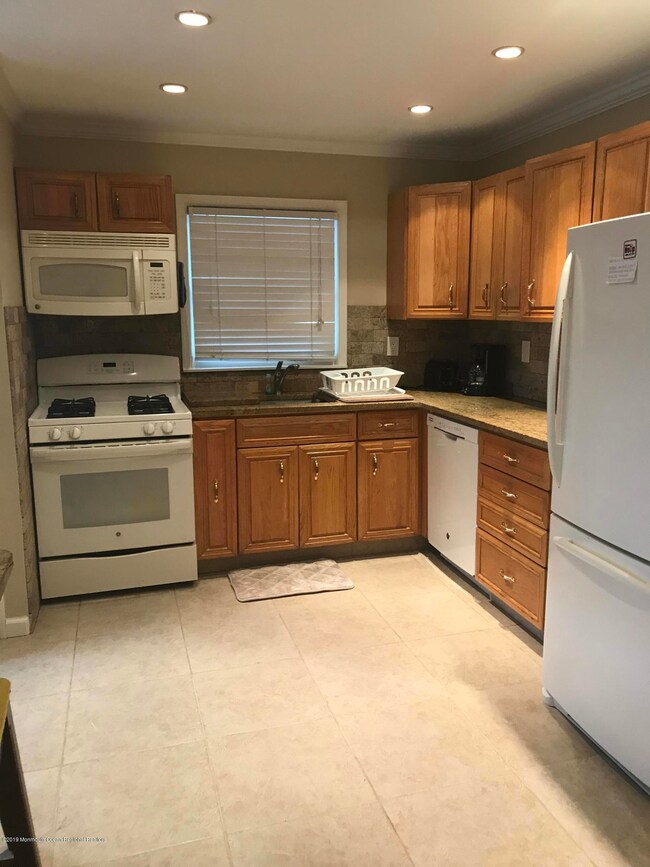 5 Marius Ln, Sea Bright, NJ 07760 - photo 3