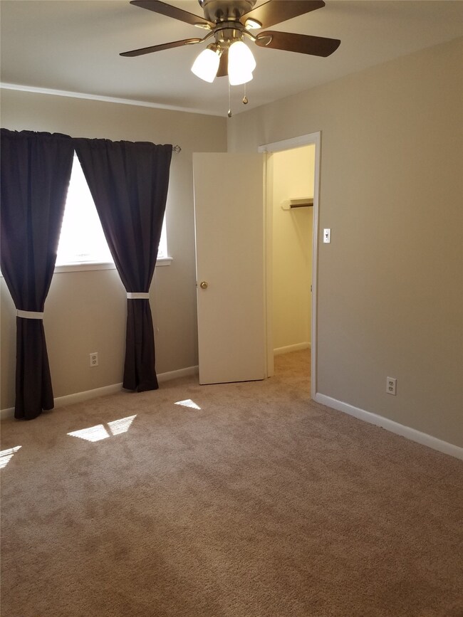 1603 W Main St unit 6, Houston, TX 77006 - photo 3