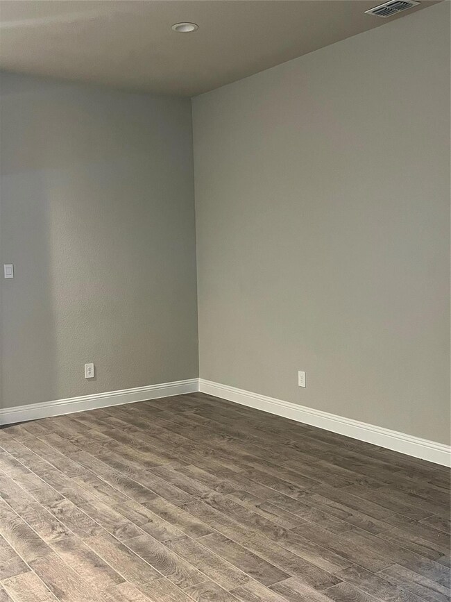 1713 Woodpecker St, Denton, TX 76205 - photo 5