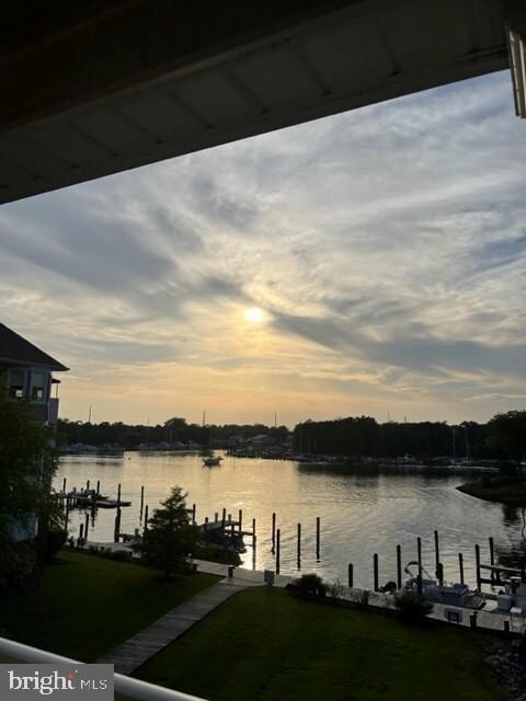 523 Oyster Bay Place unit 302, Solomons, MD 20688 - photo 2