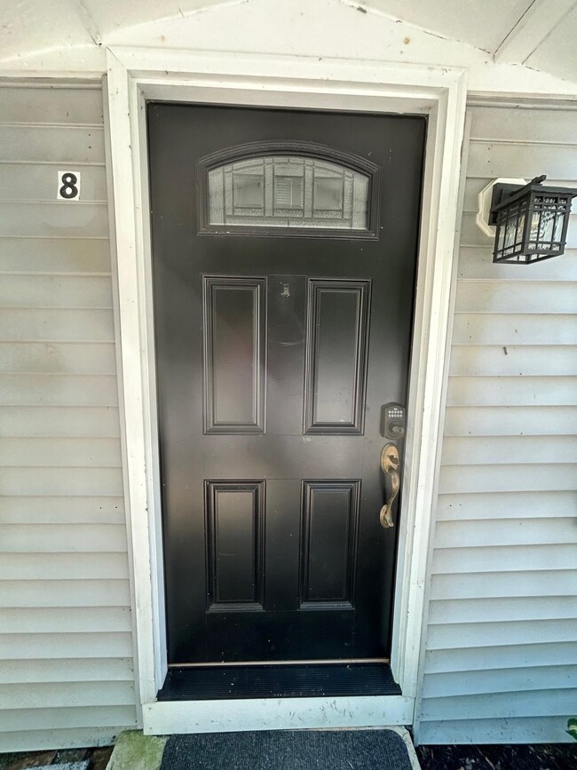 8 High St, Wolfeboro, NH 03894 - photo 2