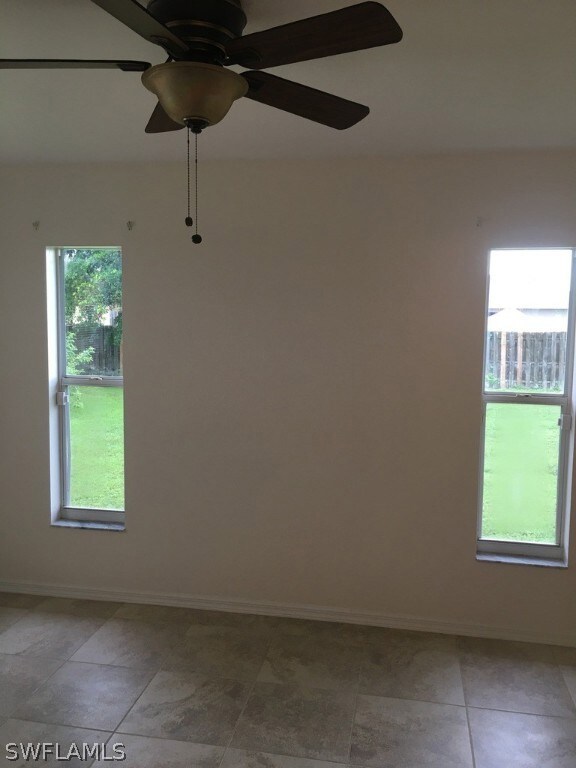 204 Blackstone Dr, Fort Myers, FL 33913 - photo 6