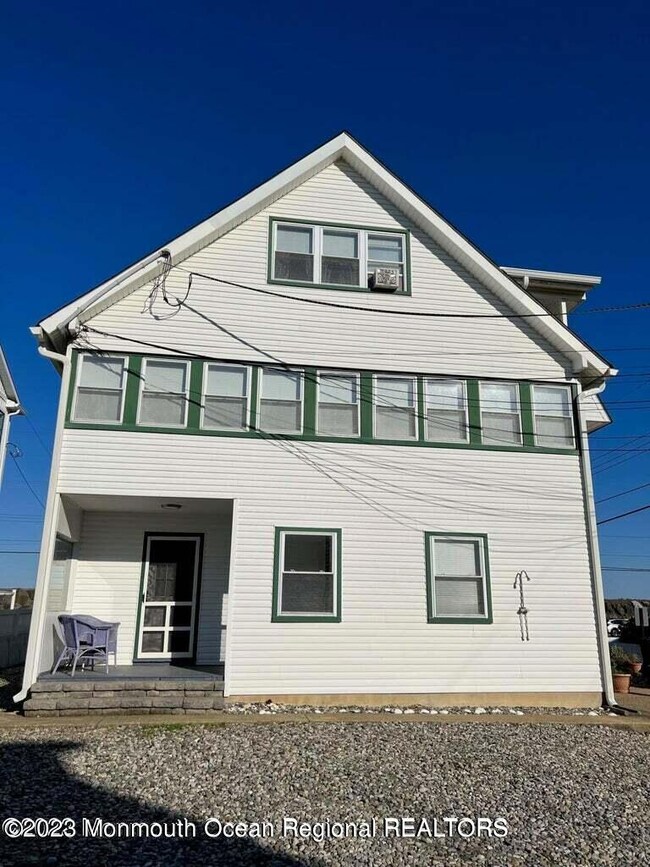 210 Ocean Ave unit 2, Sea Bright, NJ 07760 - photo 4