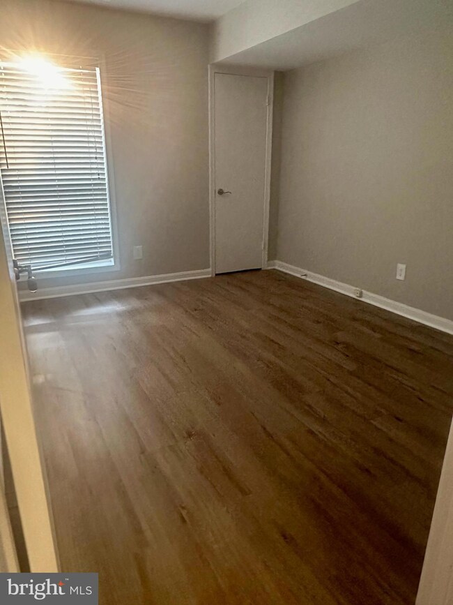 The Four Winds at Oakton unit 4-D7, Oakton, VA 22124 - photo 6