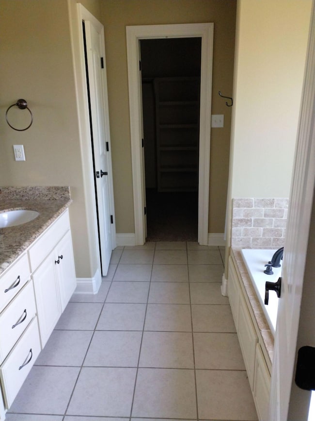 317 Barbara Dr, Deridder, LA 70634 - photo 7