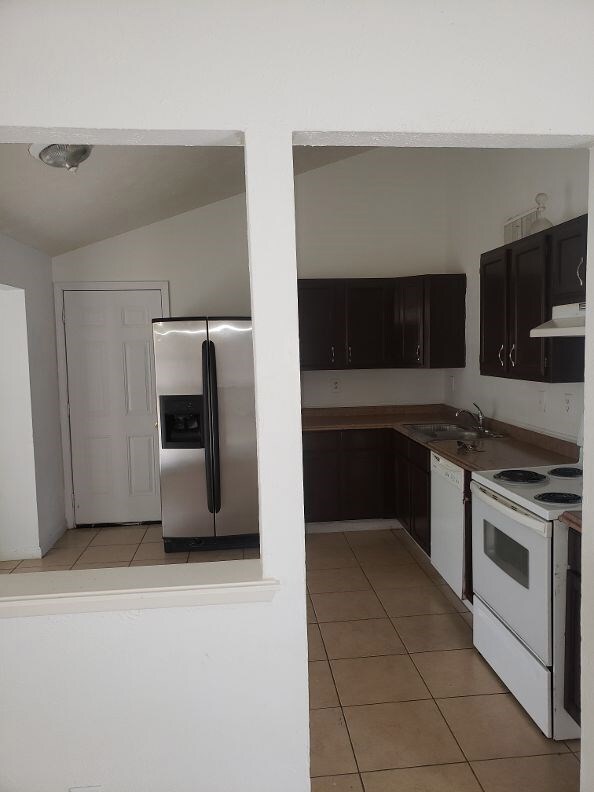 24302 Kennedy Ranch Ln, Hockley, TX 77447 - photo 2