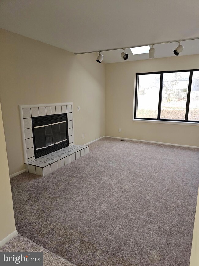 6 Spruce Ct, Owings Mills, MD 21117 - photo 7