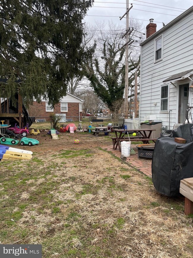 22 Bartram Ave, Mount Holly, NJ 08060 - photo 5