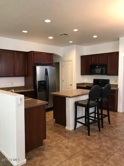 kitchen close