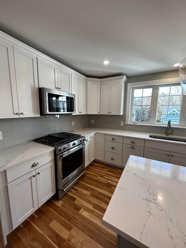 17 Tanner Cir unit Lot 1, Newmarket, NH 03857 - photo 6