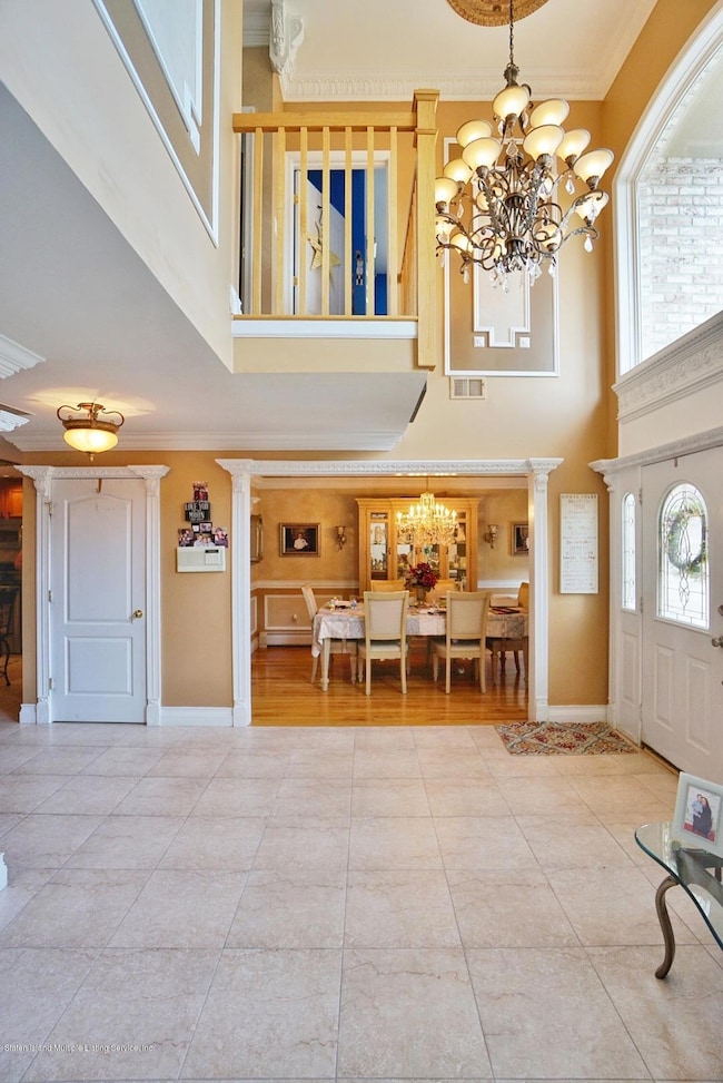 (3) Entry Foyer