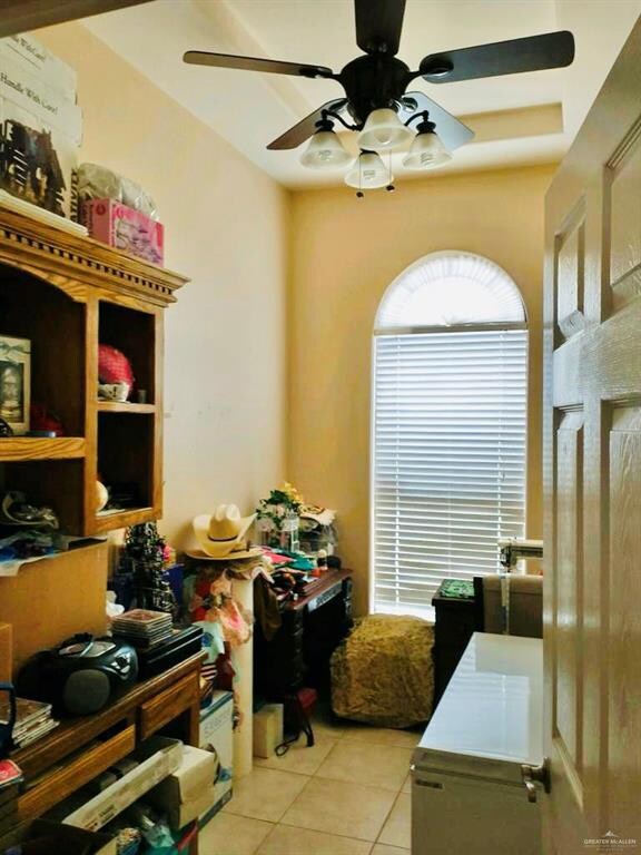 924 E Dorothy Cir, Pharr, TX 78577 - photo 6