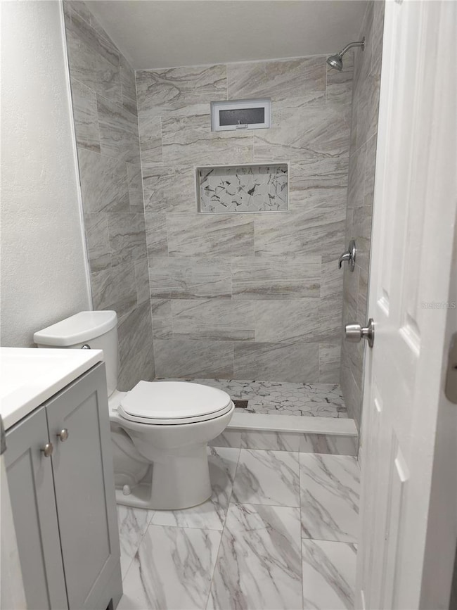 9800 Oaks St, Tampa, FL 33635 - photo 5