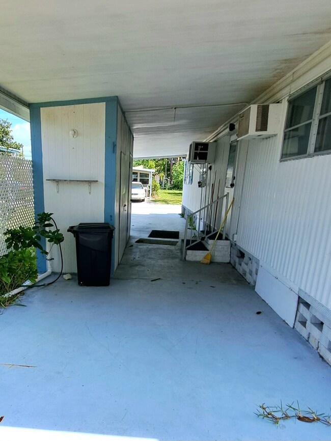 16416 US Highway 19 N unit 636, Clearwater, FL 33764 - photo 6