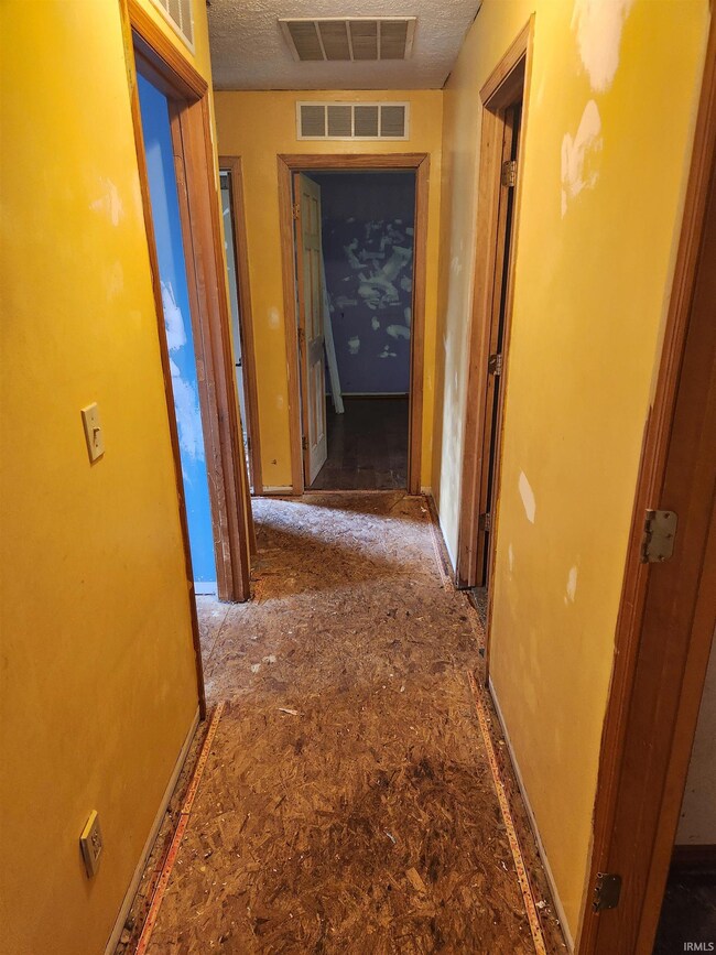 5920 S Phyllis St, Bloomington, IN 47403 - photo 5