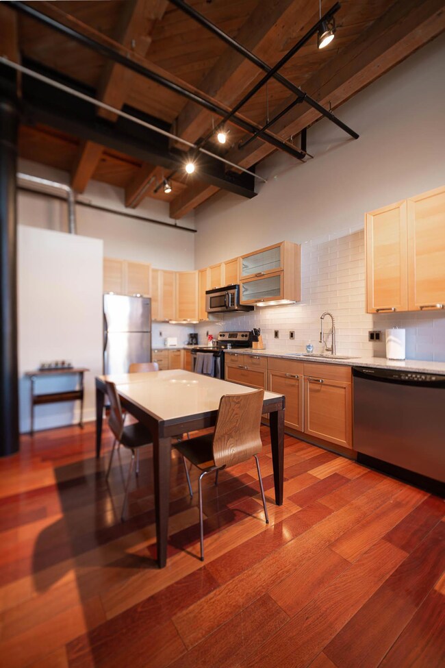 hartman 401 kitchen 2021 for MLS-4
