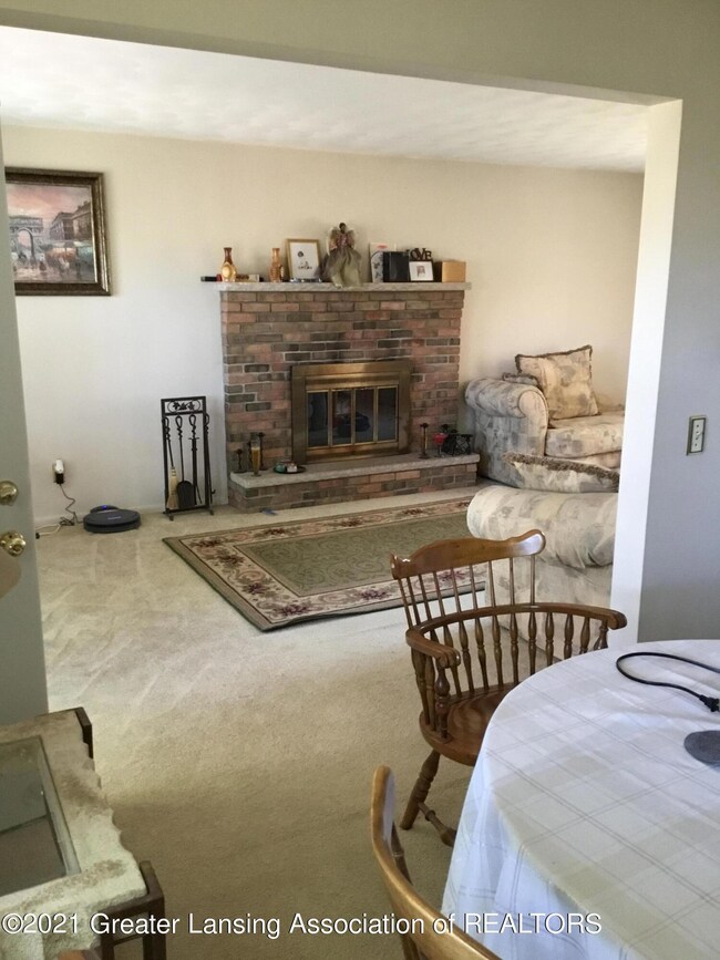 2304 Victor Ave, Lansing, MI 48911 - photo 4