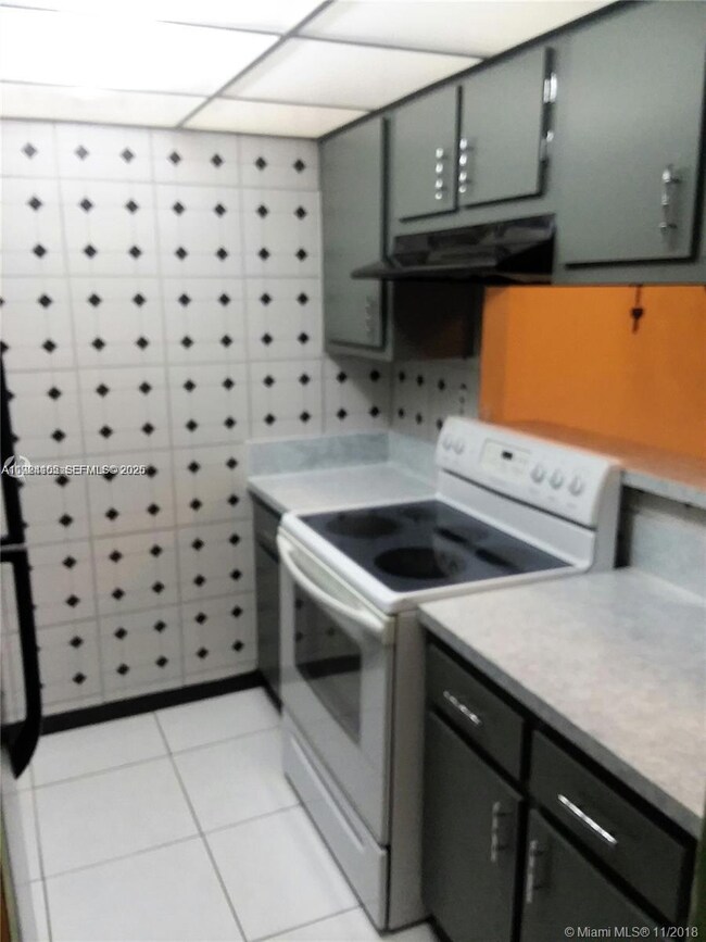 5991 Washington St unit 225N, Hollywood, FL 33023 - photo 3