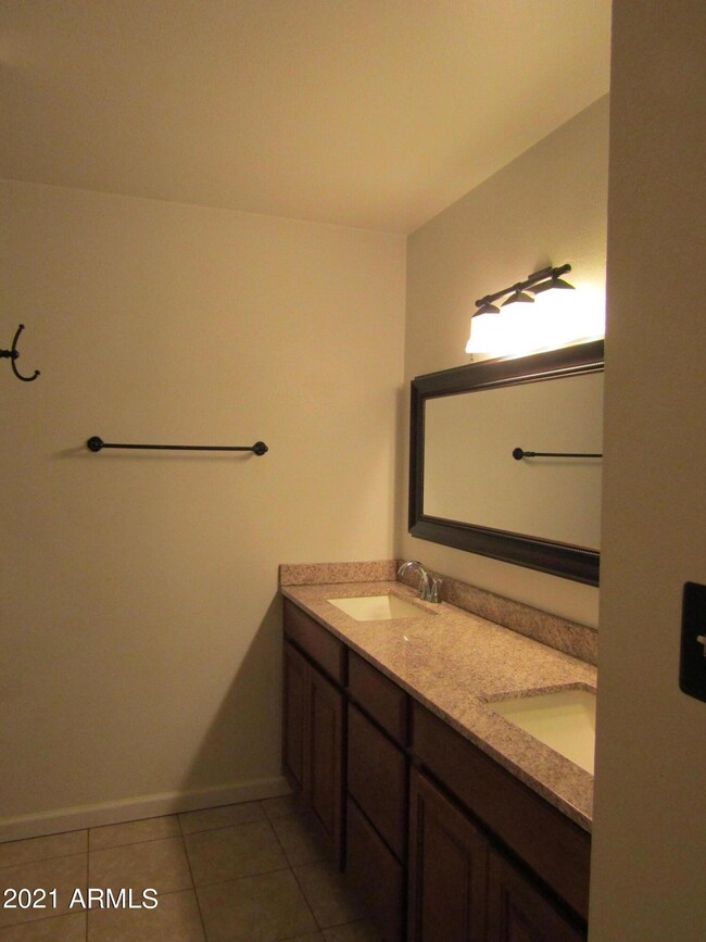 3038 S Country Club Way, Tempe, AZ 85282 - photo 7