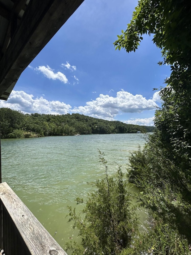 1923 Variety Way, Dandridge, TN 37725 - photo 2