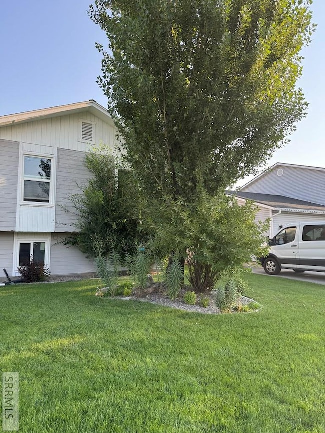 1617 9th St, Idaho Falls, ID 83404 - photo 3