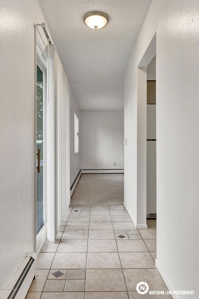 6_Hallway