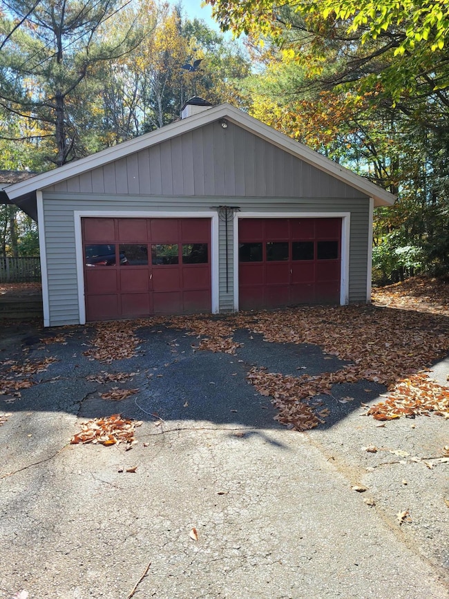 12 Higgins St, Lisbon Falls, ME 04252 - photo 3