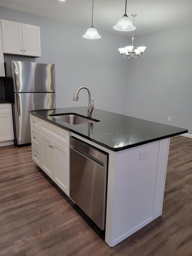 1402 16th St unit A-B, Shallowater, TX 79363 - photo 6