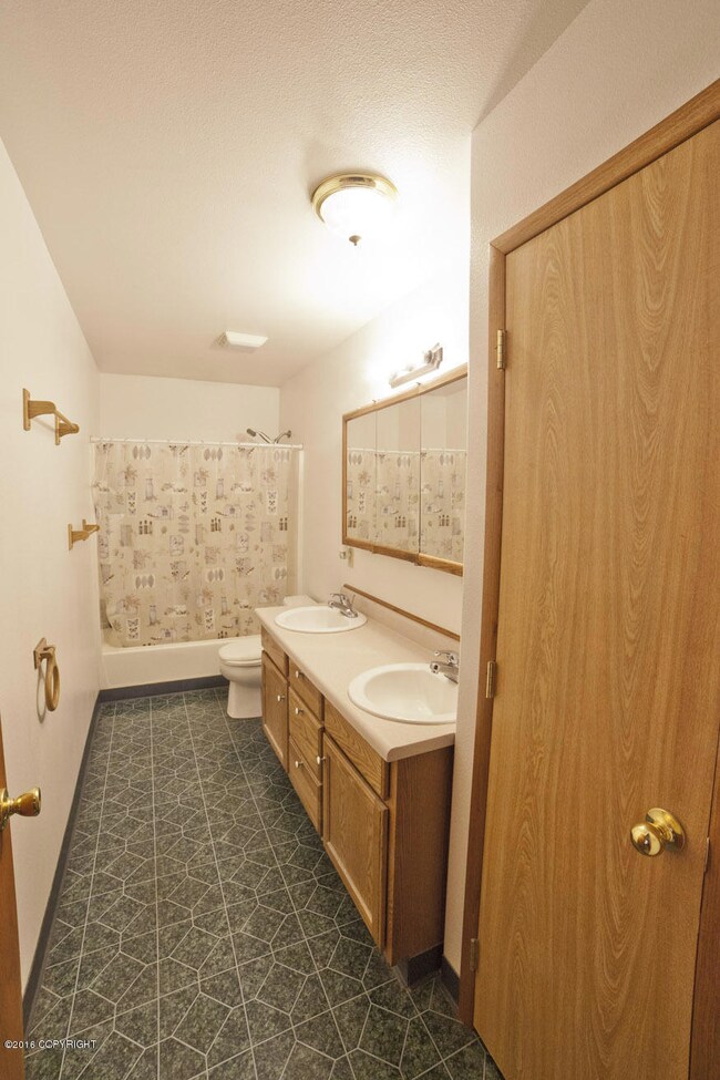 Hall Bathroom