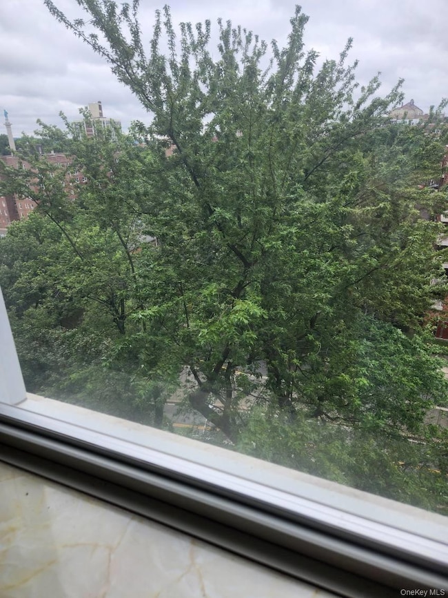 Knolls Crescent unit 8M, Bronx, NY 10463 - photo 6