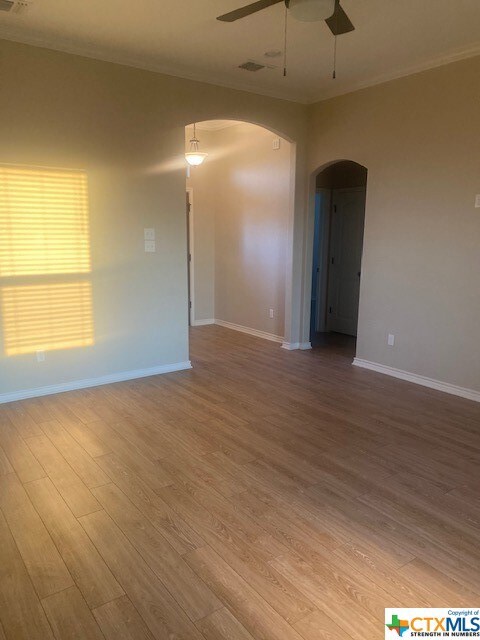 406 Magnolia Dr, Troy, TX 76579 - photo 7