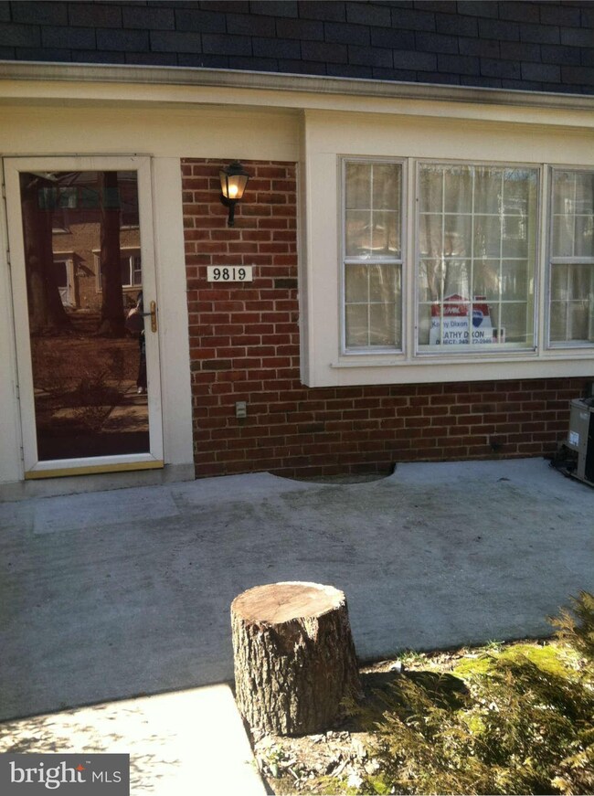 9819 Whiskey Run, Laurel, MD 20723 - photo 3