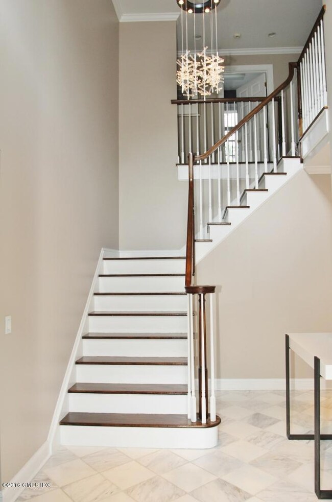 14 Dialstone Ln, Riverside, CT 06878 - photo 3