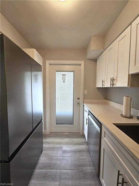 548 Broad Ave S unit 548, Naples, FL 34102 - photo 7