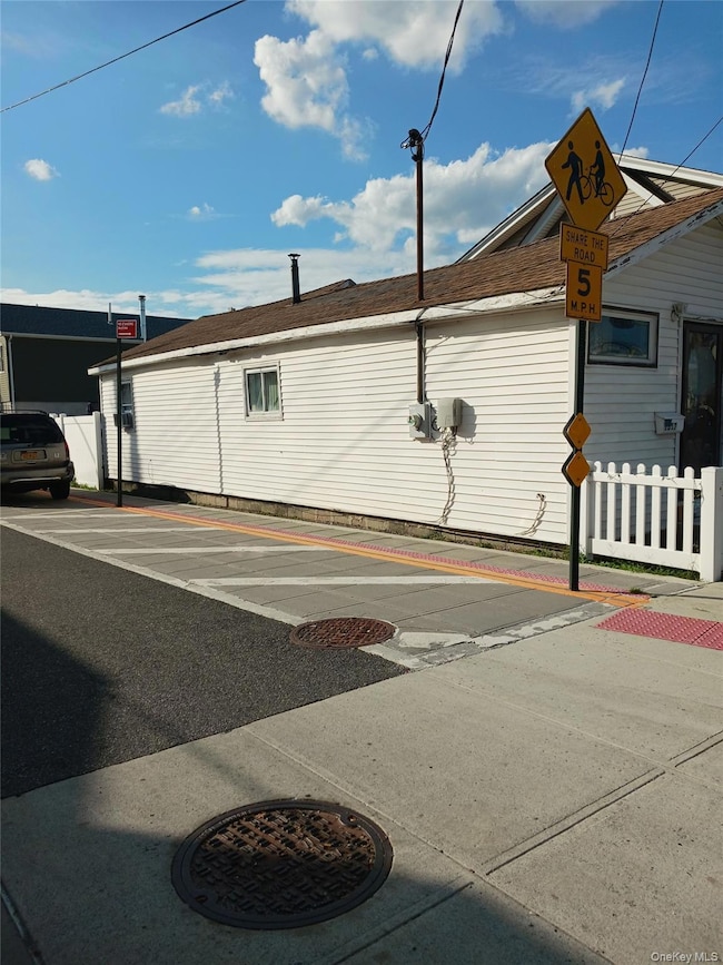 1317 Cross Bay Blvd, Broad Channel, NY 11693 - photo 4