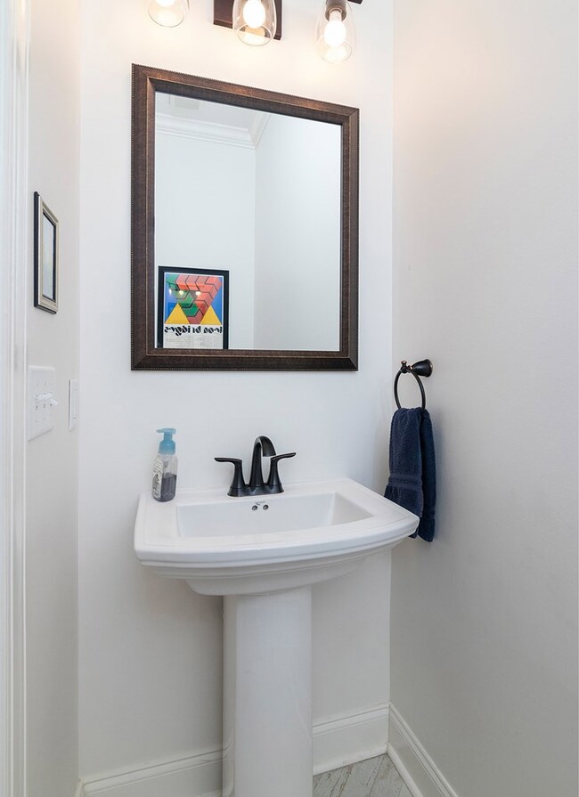 408 Elizabeth Ct, Oxford, MS 38655 - photo 3