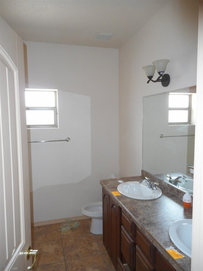 459 Camino Real, Alamogordo, NM 88310 - photo 7