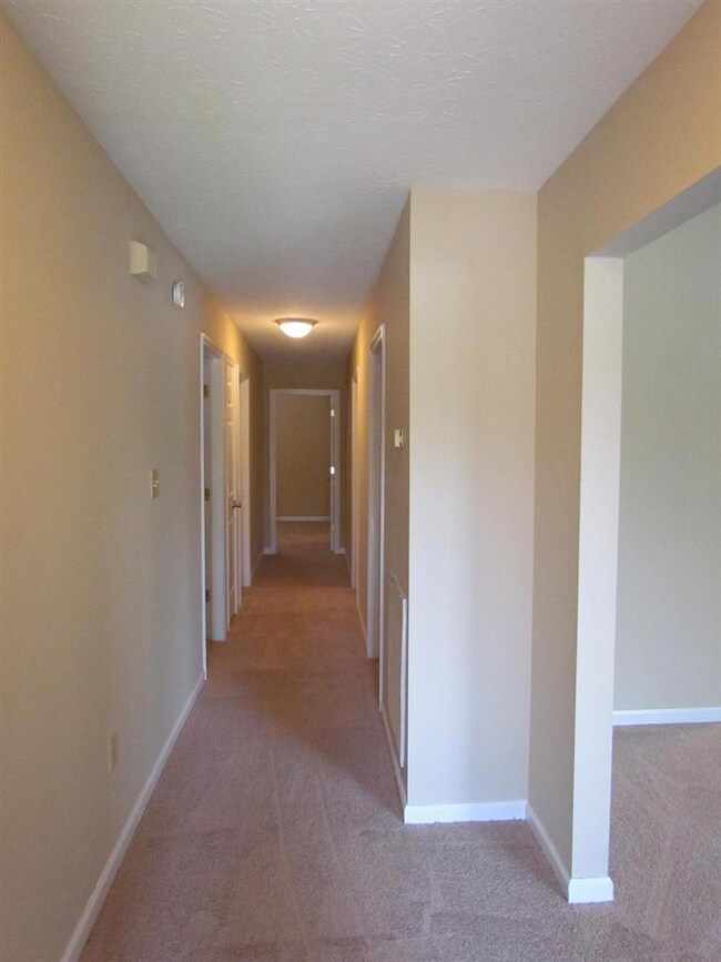 226 Christopher Dr, Nicholasville, KY 40356 - photo 3