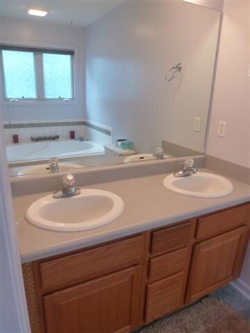 Moorman Dr 235 020 (Small)