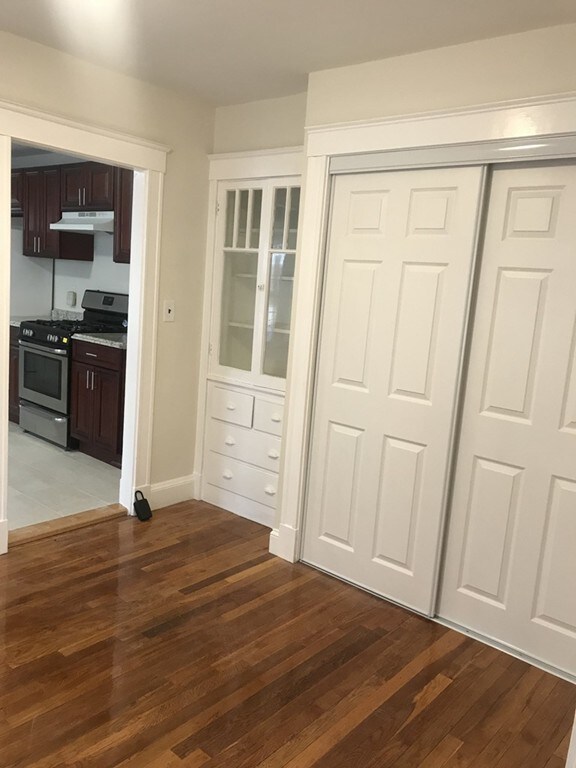 8 Kent St unit 1L, Quincy, MA 02169 - photo 6